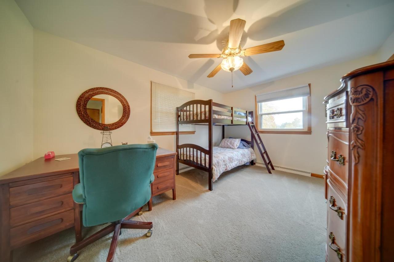 Cozy Ripley - 21 Mi To Downtown Erie! *